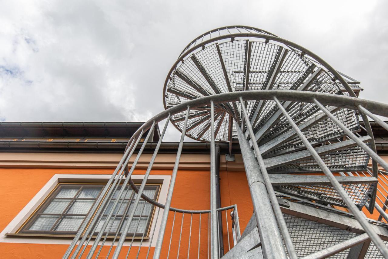 Hotel Krehl Laichingen Exterior photo